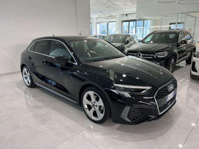 Audi A3 SPB 35 TDI S tronic S line edition sedile sportivo Nero usata Asolo