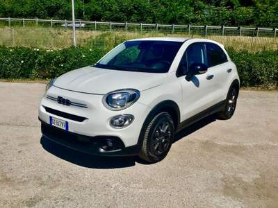 Fiat 500X MultiJet 95 CV Club Bianco usata TURRIVALIGNANI