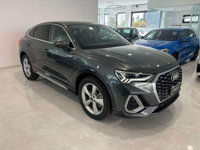 Audi Q3 Sportback 45 TFSI e S tronic S line edition KmZero Grigio usata Asolo