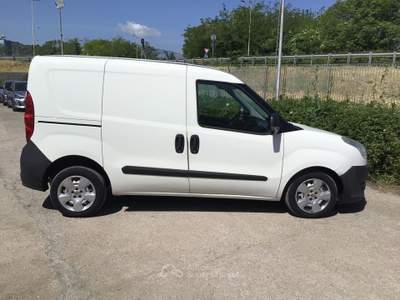 Fiat Doblò Doblo Doblò Cargo 1.3 MJ 16V 90Cv PC-TN Bianco usata TURRIVALIGNANI
