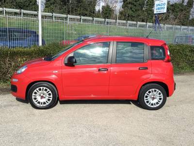 Fiat Panda FireFly S&S Hybrid 5 posti Rosso usata TURRIVALIGNANI