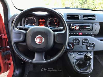 Fiat Panda FireFly S&S Hybrid 5 posti Rosso usata TURRIVALIGNANI