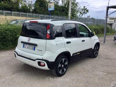 Fiat Panda Pandina Cross 1.0 FireFly 70Cv Hybrid Bianco usata TURRIVALIGNANI