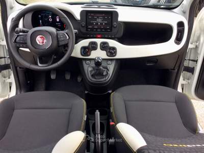 Fiat Panda Pandina Cross 1.0 FireFly 70Cv Hybrid Bianco usata TURRIVALIGNANI