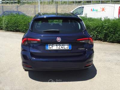 Fiat Tipo Mjt 130cv SW Life Navigatore Blu/Azzurro usata TURRIVALIGNANI
