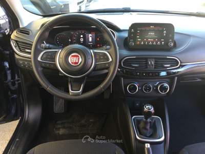 Fiat Tipo Mjt 130cv SW Life Navigatore Blu/Azzurro usata TURRIVALIGNANI