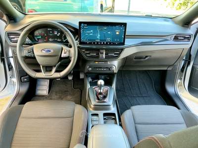 Ford Focus Hybrid 125 CV 5p. ST-Line Argento usata TURRIVALIGNANI