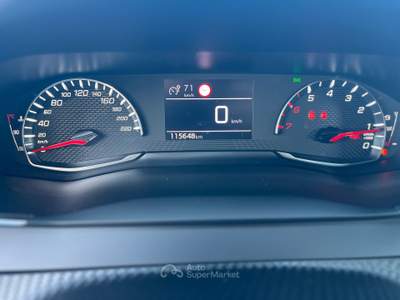 Peugeot 208 OMOLOGATA AUTOCARRO CON POSTI Grigio usata Latina