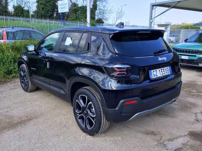 Jeep Avenger 100 CV Summit km 0 Nero usata TURRIVALIGNANI
