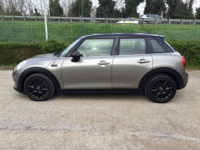 MINI Clubman 1.5 Cooper D Business 116Cv Diesel Turbo 5 porte Grigio usata TURRIVALIGNANI