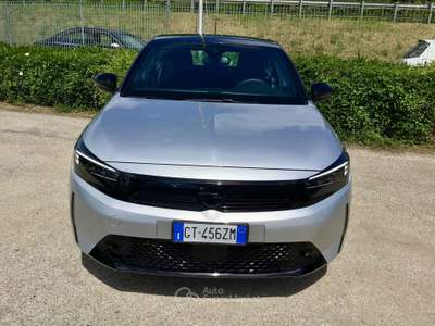 Opel Corsa GS 75cv Argento usata TURRIVALIGNANI