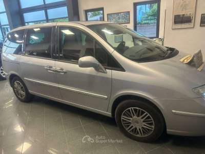 Lancia Phedra Phedra 2.2 mjt Oro Plus 170cv auto dpf Argento usata Nuvolera