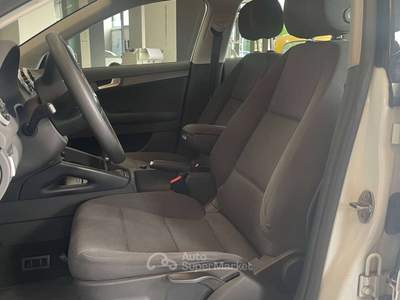 Audi A3 A3 II 2008 Sportback Sportback 1.6 tdi Ambition 90cv Bianco usata Nuvolera