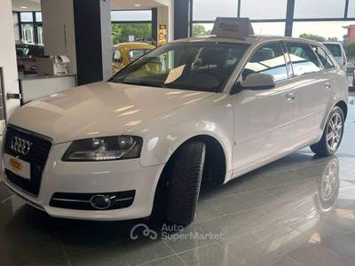 Audi A3 A3 II 2008 Sportback Sportback 1.6 tdi Ambition 90cv Bianco usata Nuvolera
