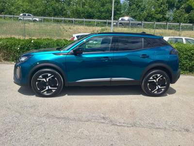 Peugeot 2008 PureTech 100 Cv Allure Blu/Azzurro usata TURRIVALIGNANI