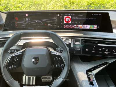 Peugeot 5008 1.2 Hybrid GT 145cv 7 Posti Automatico e-dcs6 Grigio usata TURRIVALIGNANI