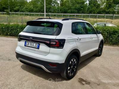 Volkswagen T-Cross Style BMT Bianco usata TURRIVALIGNANI
