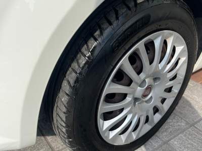 Fiat Punto 5 porte Easypower Young Bianco usata Teano