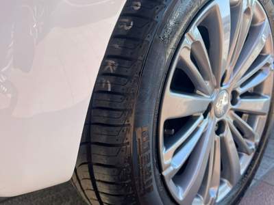 Peugeot 208 3 porte Access Bianco usata Teano