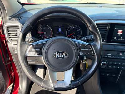 Kia Sportage 1.6 CRDI BUSINESS CLASS 115CV Rosso usata Foligno
