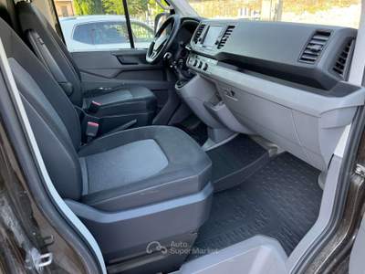 Volkswagen Crafter 2.0 TDI L3H3 Passo Medio Tetto Alto Marrone usata Trevenzuolo