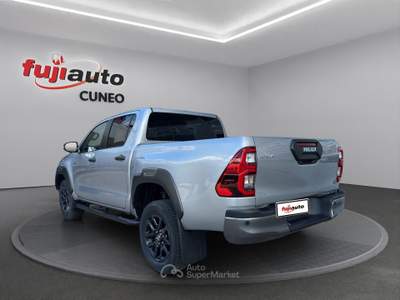 Toyota Hilux Hilux 2.8 d-4d 48V double cab Invincible auto Argento usata Cuneo