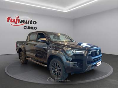 Toyota Hilux Hilux 2.8 d-4d 48V double cab Invincible auto Nero usata Cuneo