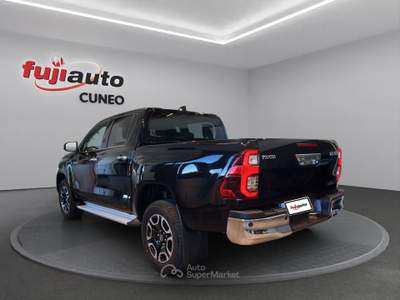 Toyota Hilux Hilux - MY25 Double Cab Executive 48V 2.8D 204 CV 6 marce Automatico 4WD Nero usata Cuneo