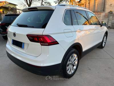 Volkswagen Tiguan 2.0 tdi Business 150cv dsg UNICOPROPRIETARIO! Bianco usata Trevenzuolo