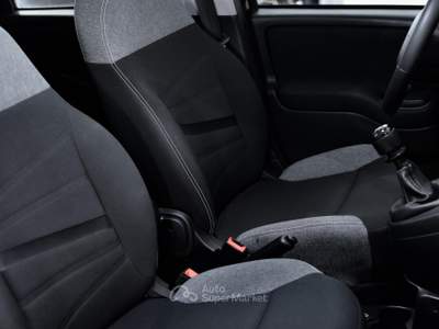 Fiat Panda Panda 1.0 firefly hybrid City Life s&s 70cv 5p.ti Nero usata Borgaro Torinese