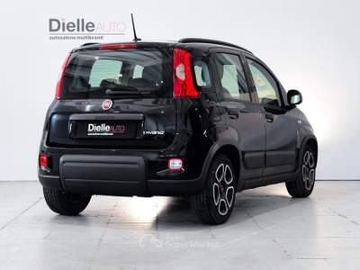 Fiat Panda Panda 1.0 firefly hybrid City Life s&s 70cv 5p.ti Nero usata Borgaro Torinese