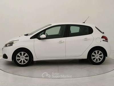 Peugeot 208 1.2 puretech Active s&s 82cv 5p neopatentati Bianco usata Torino