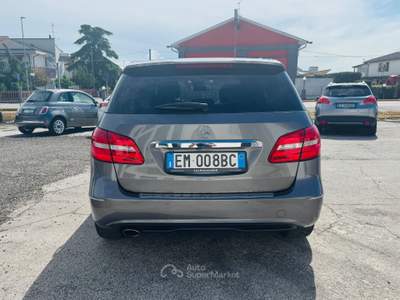 Mercedes-Benz Classe B B 200 BlueEFFICIENCY Premium Grigio usata Comacchio