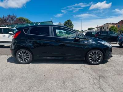 Ford Fiesta 5 porte ST-Line Nero usata Comacchio