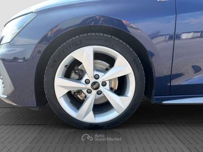 Audi A3 A3 SPB 35 TDI S tronic S line edition Blu/Azzurro usata Milano