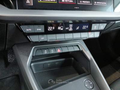 Audi A3 30 TFSI Business Bianco usata Lucca