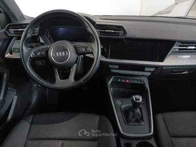 Audi A3 30 TFSI Business Bianco usata Lucca