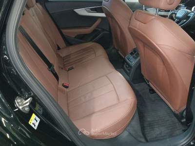 Audi A4 2ª serie 40 TDI 204 CV S tronic Identity Contrast Nero usata Lucca