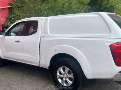 Nissan Navara Navara 2.3 dci k.cab Acenta 4wd 163cv - Gancio traino Bianco usata Vandoies