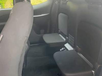 Nissan Navara Navara 2.3 dci k.cab Acenta 4wd 163cv - Gancio traino Bianco usata Vandoies