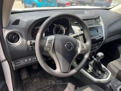 Nissan Navara Navara 2.3 dci k.cab Acenta 4wd 163cv - Gancio traino Bianco usata Vandoies