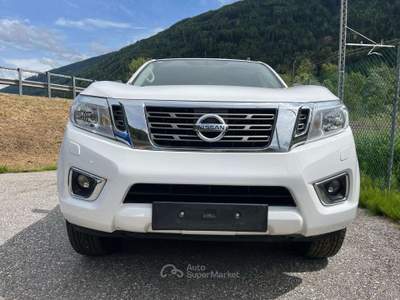 Nissan Navara Navara 2.3 dci k.cab Acenta 4wd 163cv - Gancio traino Bianco usata Vandoies