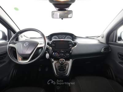 Lancia Ypsilon Ypsilon 1.0 FireFly 5 porte S&S Hybrid Gold Nero usata Parma