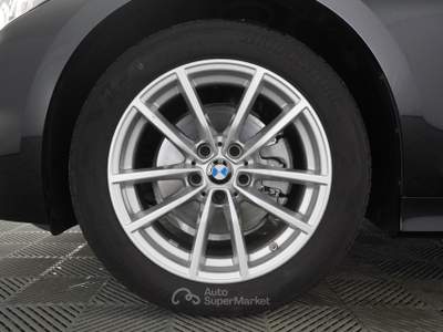 BMW Serie 3 320d 320d 48V xDrive Touring Nero usata Parma