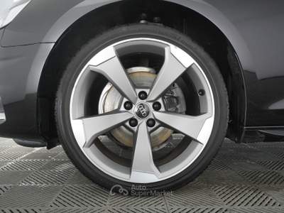 Audi A4 A4 Avant 30 TDI/136 CV S tronic Business Advanced Nero usata Parma