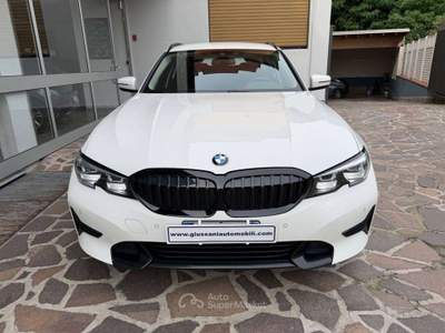 BMW Serie 3 318d 318 d Touring mhev 48V Sport auto UNICO PROPRIETARIO BELLISSIMA Bianco usata Cesano Maderno