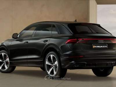 Audi Q8 SUV TDI quattro 210 kW tiptronic S line edition Nero usata Lendinara