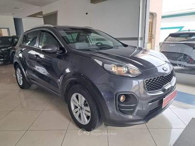 Kia Sportage 2WD Class Grigio usata Presicce-Acquarica