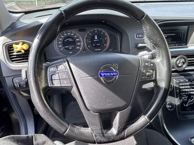 Volvo V60 VOLVO V60 D3 Geartronic Kinetic Nero usata Abano Terme