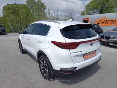 Kia Sportage 2WD 115cv Bianco usata Isernia